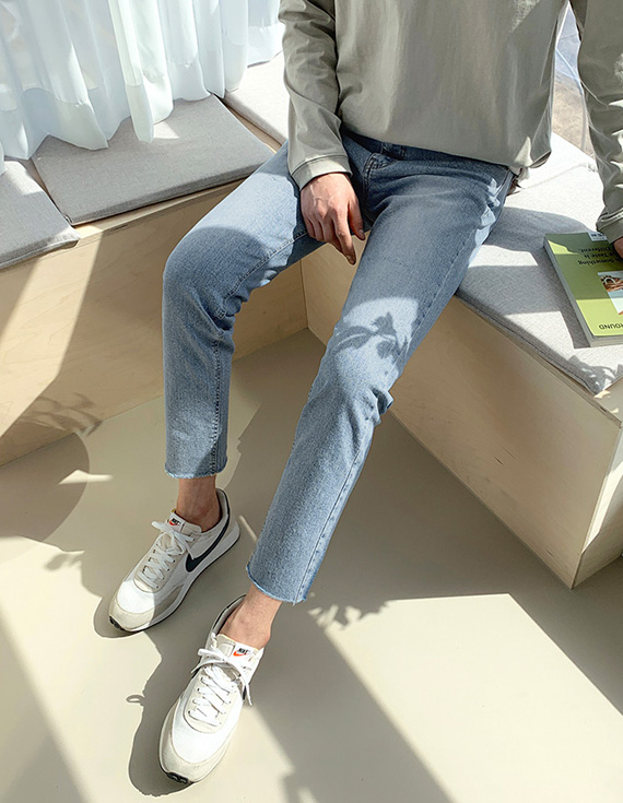 ポウォン隠しバンディングスリットデニム<br><font style=font-size:11px;color:#595959>S～XL(28～34)<*font><br></font>