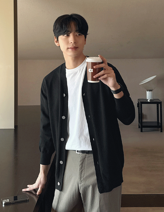 caesi Y neck button knit カーディガン 30138